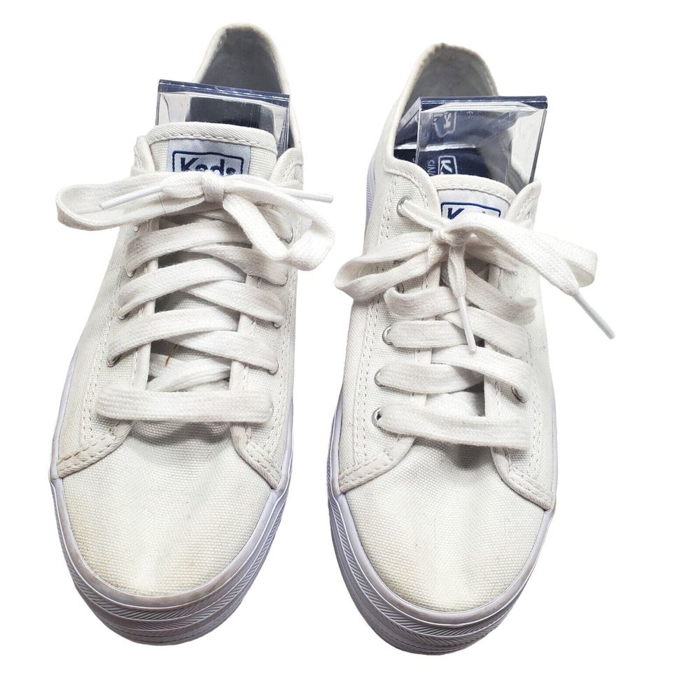 Keds Women's Triple Kick Canvas Fashion Sneaker White‎ Size 6 M US KDS-WF57306